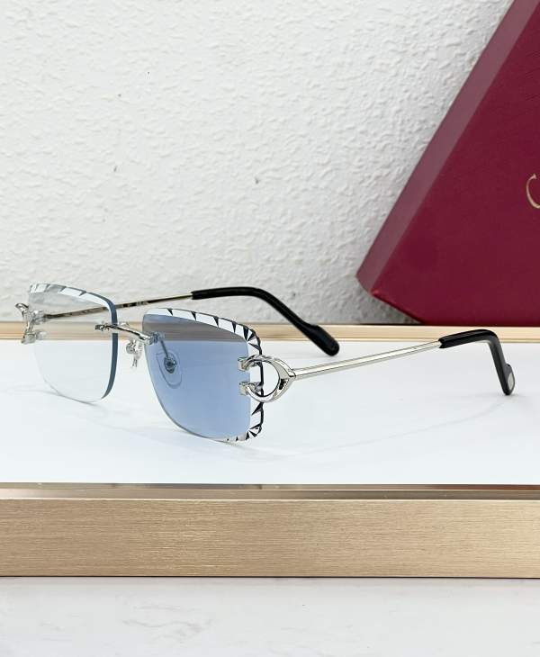 Picture of Cartier Sunglasses _SKUfw80274864fw